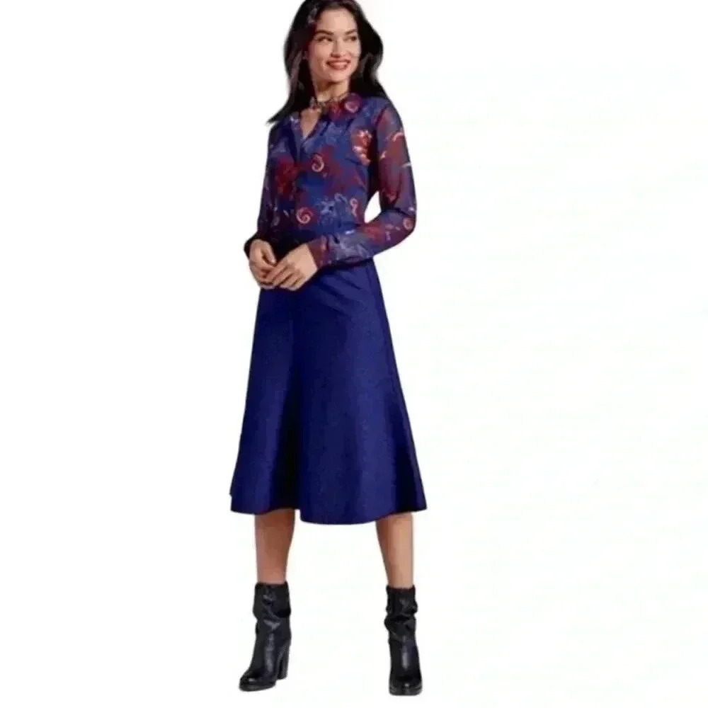 Cabi Textured Tulip Midi Skirt 4 High Waist A-line Flare Navy Career Modest Knit